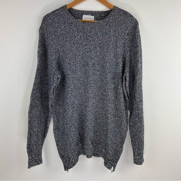On the Byas Gray Minimalist Contemporary Crewneck Sweater Women's Size S - Picture 1 of 8